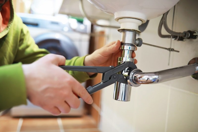 How to Tackle Emergency Plumbing Repair: A Step-by-Step Guide